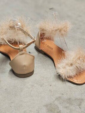 Faux Fur Strap Open-Toe Sandals With Clear Ankle Strap & Low Heel Nude